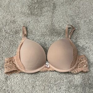 Victorias Secret Dream Angels push up lace nude bra